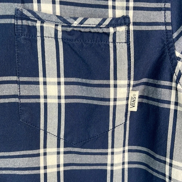 VANS Mens Stafford Plaid Button Down Shirt Classic Fit Navy Logo Skater Size S - Picture 5 of 12